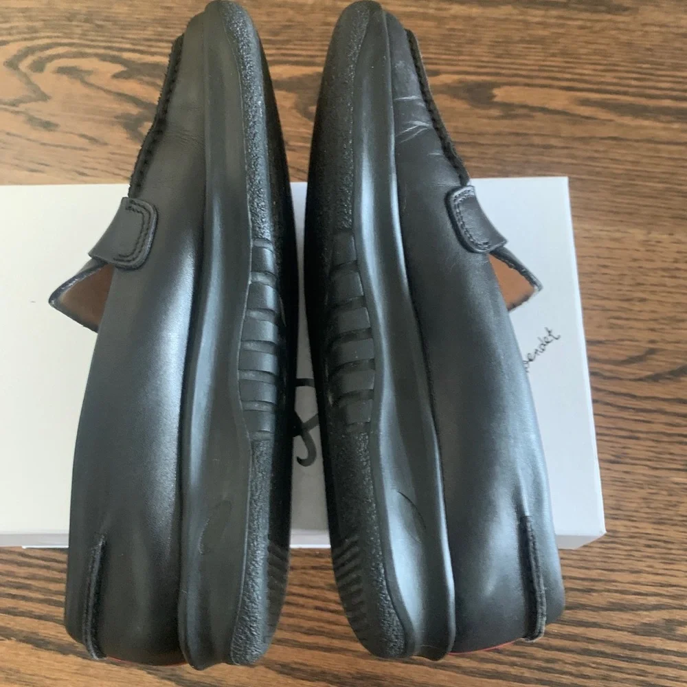 Bally Italy Women’s Leather loafer/Sneaker 37.5
